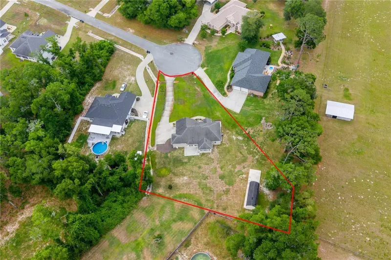 376 Sw Fieldstone Ct, FL