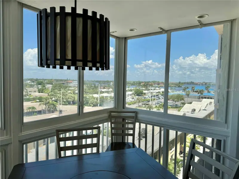 1255 Tarpon Center Dr #612, FL
