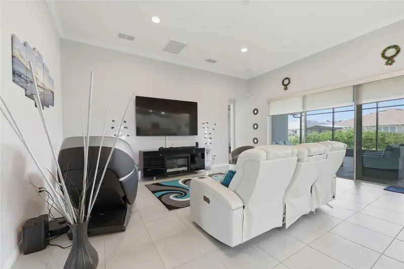 454 Colony Orchard Ct, FL