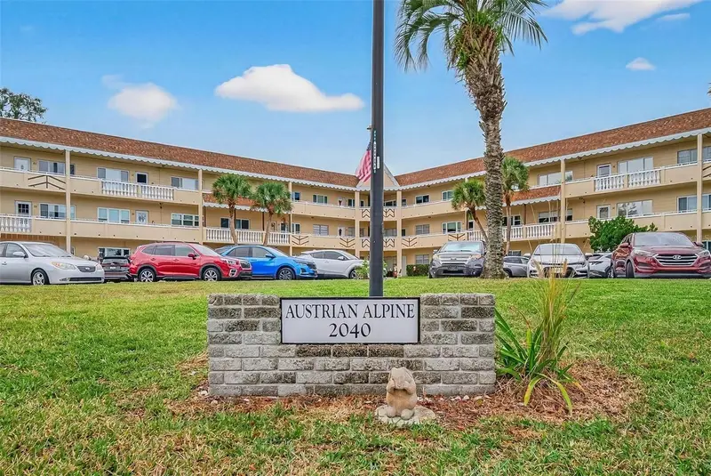 2040 World Parkway Blvd #34, FL