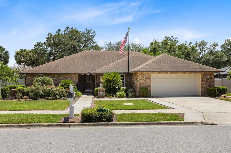 4209 Lori Loop, FL