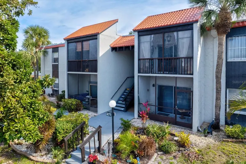 3275 Beneva Rd #104, FL