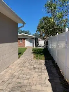2127 W Perio St #1, FL