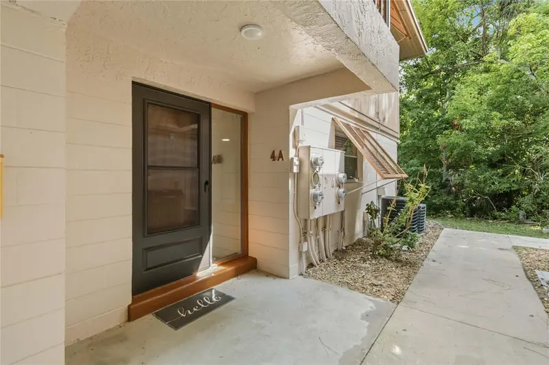 164 Perimeter Dr #4a, FL