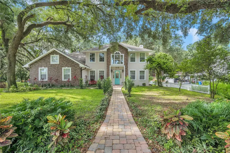 1507 W Windhorst Rd, FL