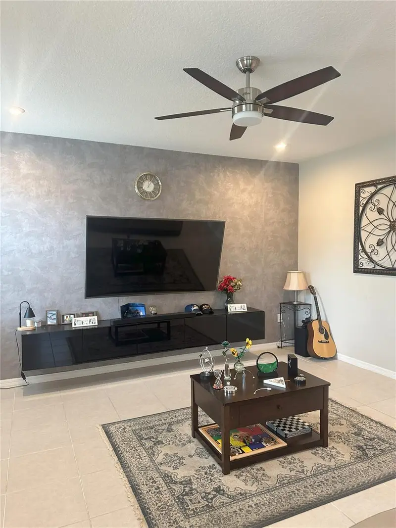 2340 Avian Loop, FL