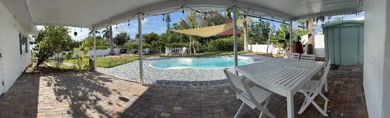 1549 Delaware Ave Ne, FL