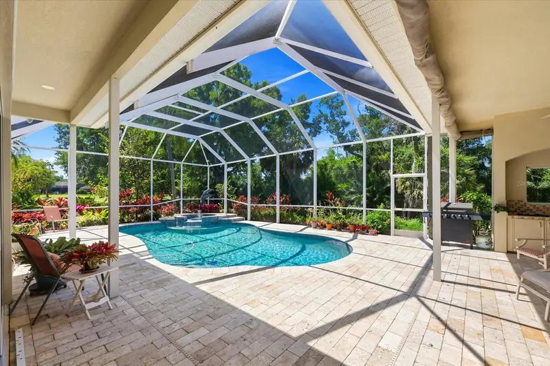 10010 Cherry Hills Avenue Cir, FL