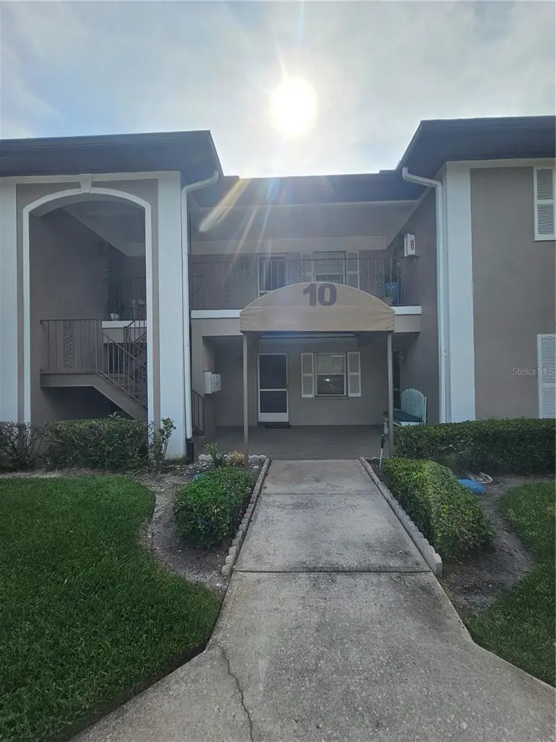 5265 E Bay Dr #1013, FL