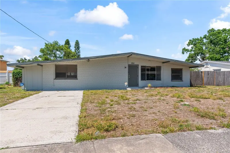 3711 W Leila Ave, FL