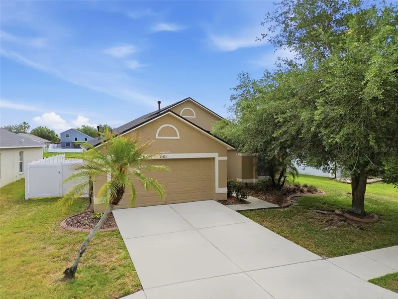25405 Geddy Dr, FL