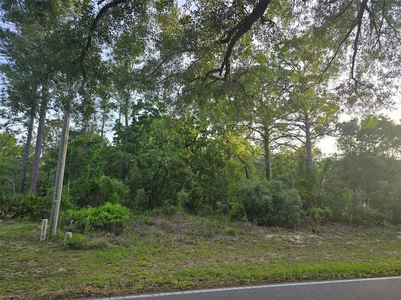 116 S Oak Village Blvd, FL