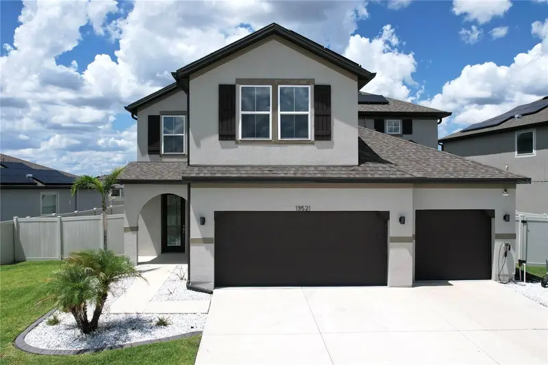 13521 Palmera Vista Dr, FL