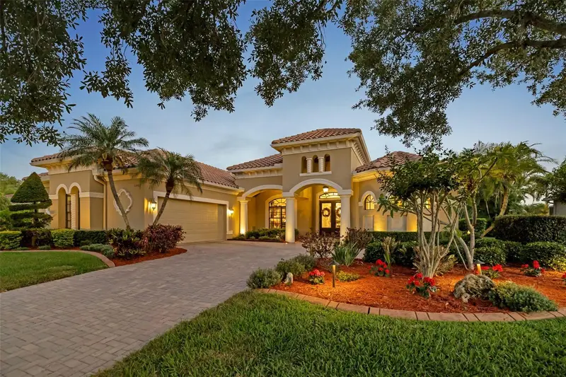 11427 Savannah Lakes Dr, FL