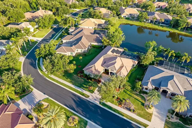 11427 Savannah Lakes Dr, FL