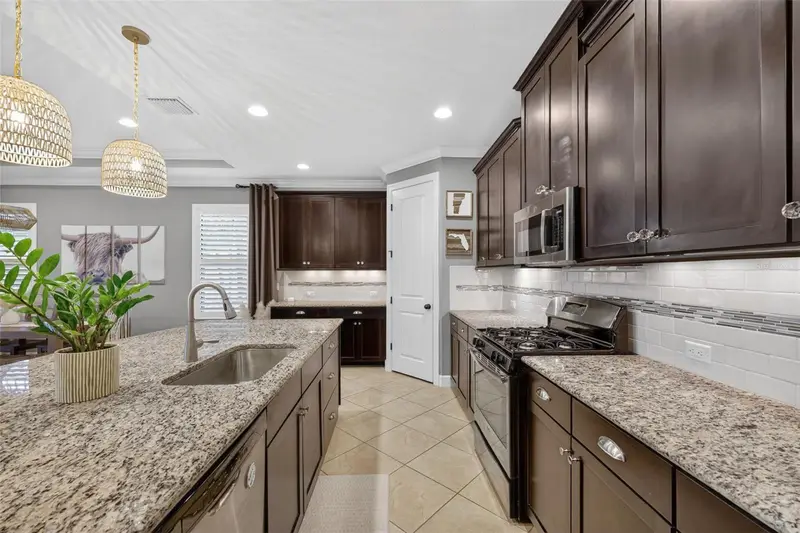 13202 Prima Dr, FL