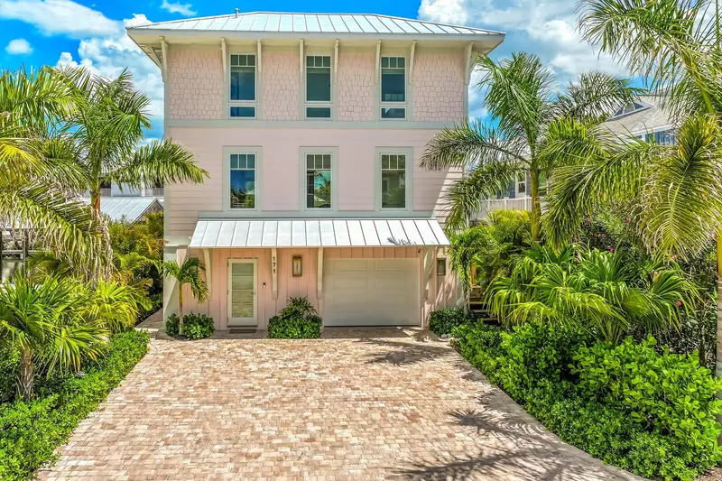 171 Damfiwill St, FL