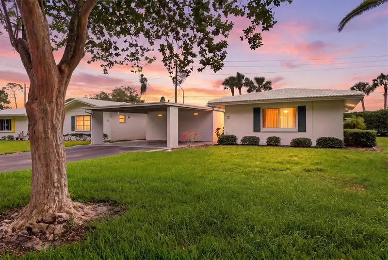 4208 Roxane Blvd #95, FL
