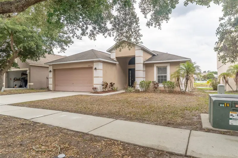 10917 Banyan Wood Way, FL