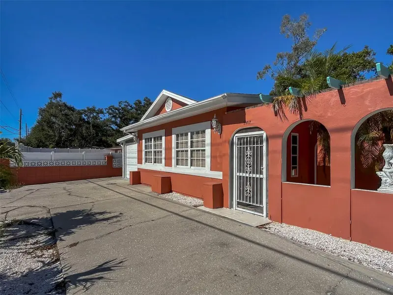3957 Proctor Rd, FL