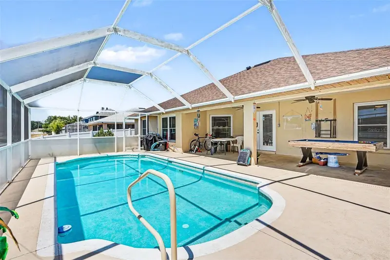 113 Shaddock Dr, FL