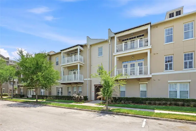 1231 Wright Cir #212, FL