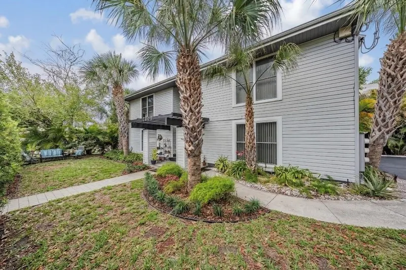 2109 W De Leon St, FL