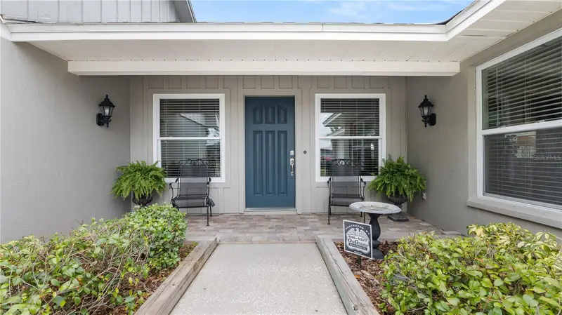 5525 Club Hill E, FL