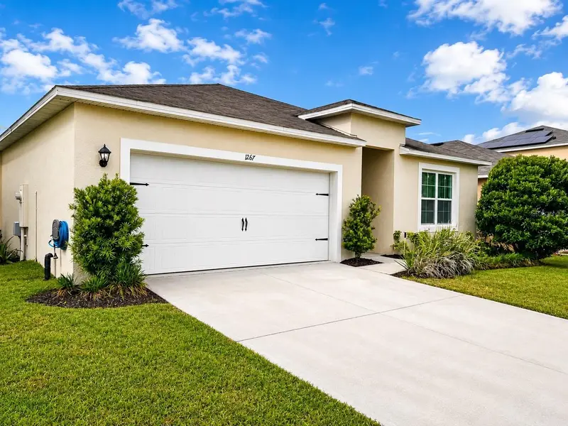 1267 Iguana Loop, FL