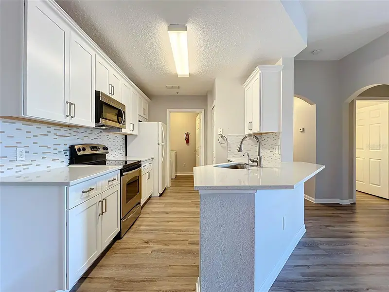 6572 Swissco Dr #233, FL