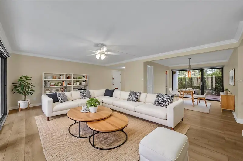 249 W Lake Faith Dr #205, FL