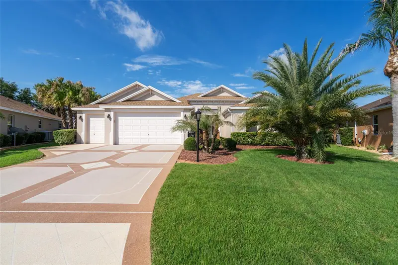 2741 Persimmon Loop, FL