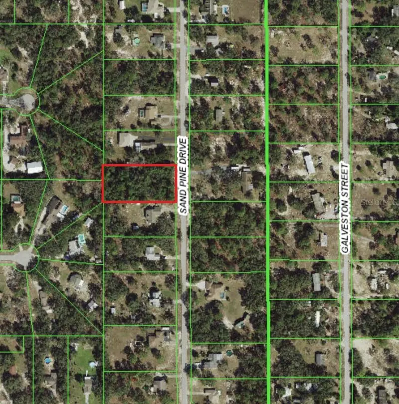 000 Sand Pine Dr, FL