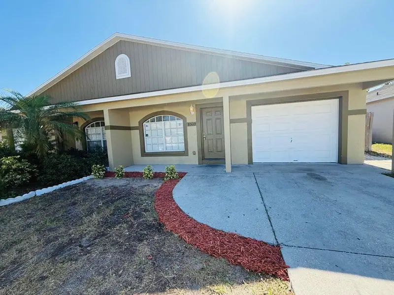 8539 N Hyaleah Rd, FL