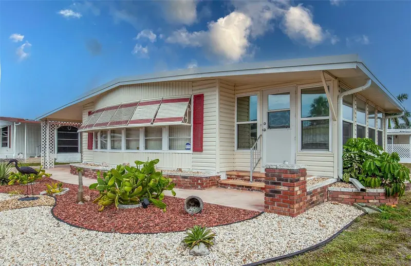 878 Jolanda Cir, FL