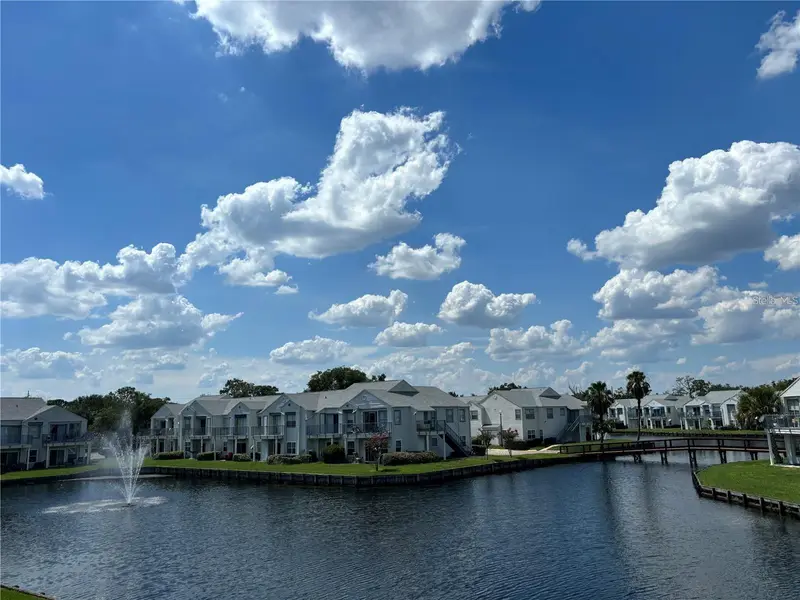 2556 Woodgate Blvd #203, FL