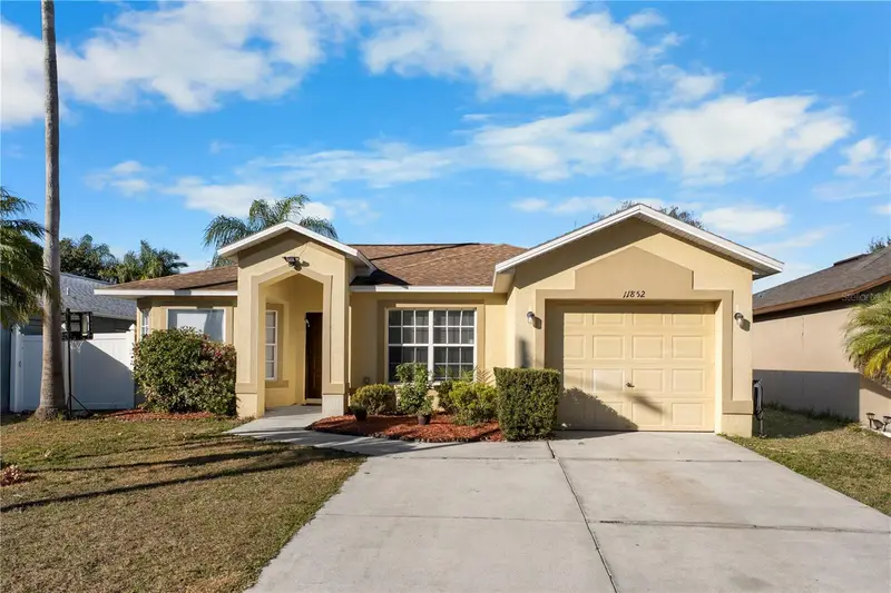 11852 Lark Song Loop, FL