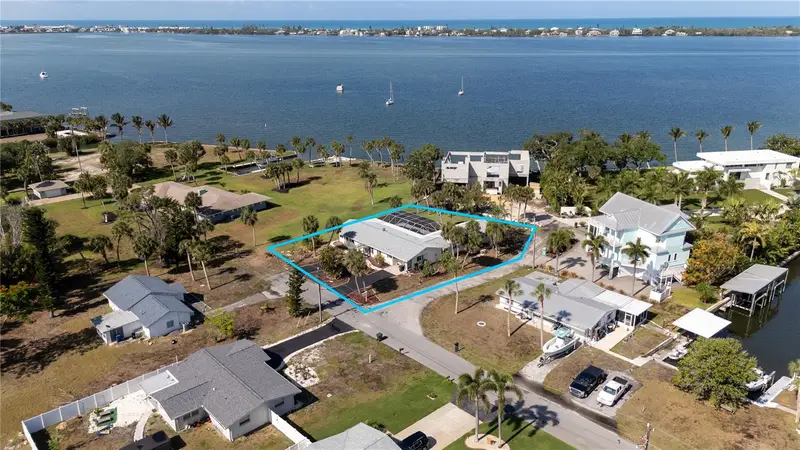 316 S Mango St, FL
