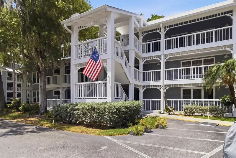2533 Dolly Bay Dr #107, FL