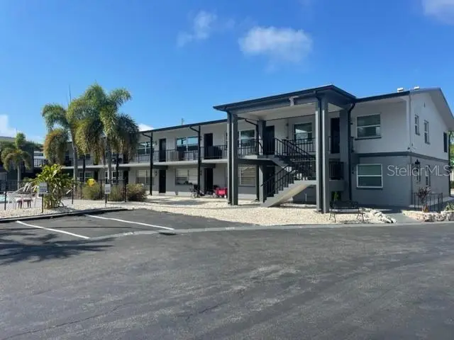 675 Indian Rocks Rd N #203a, FL