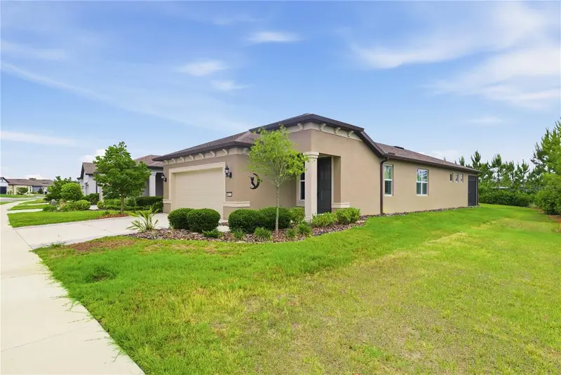 8978 Sw 57th Place Rd, FL