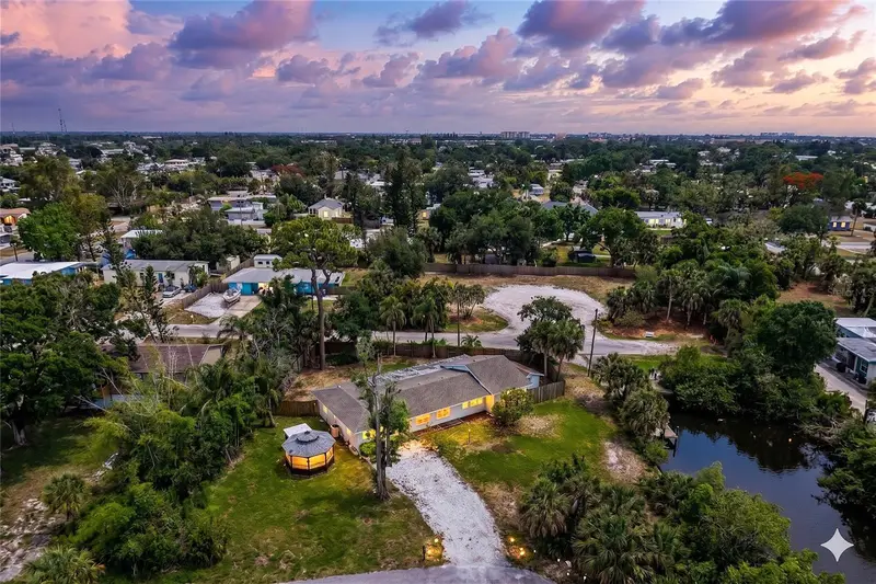 807 Lucille Ave, FL