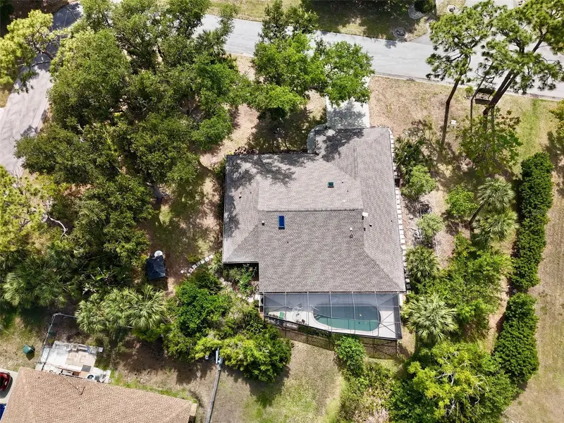 98 Hourglass Dr, FL