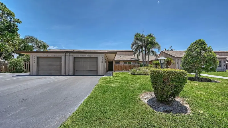 5649 Westwind Ln, FL