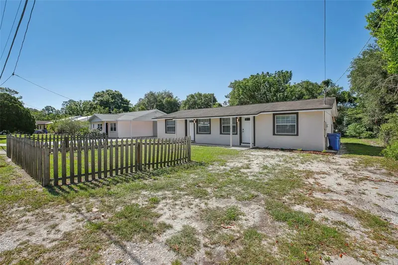8703 Navajo Ave, FL