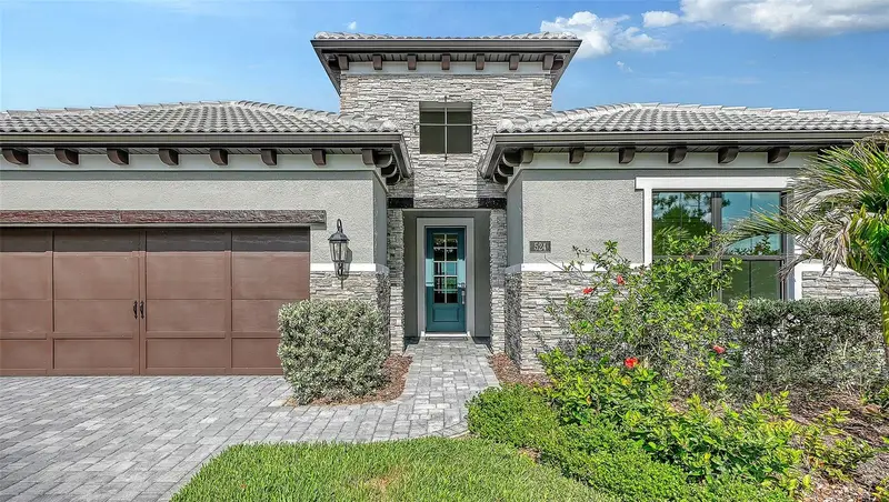 524 Bocelli Dr, FL