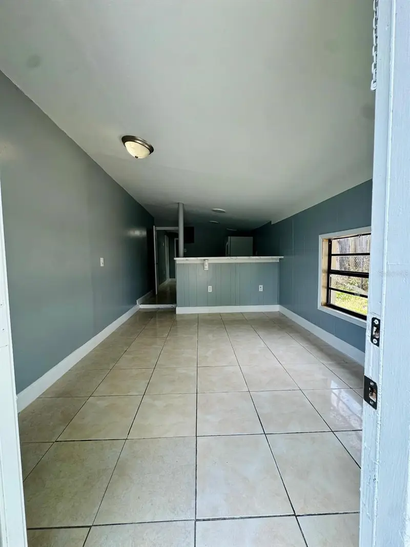 7714 Acadian Dr, FL