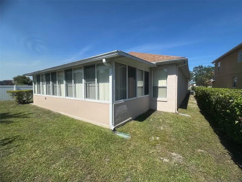 14958 Lake Azure Dr, FL