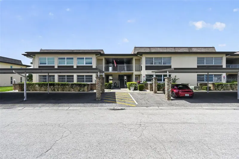 4758 Jasper Dr #104, FL