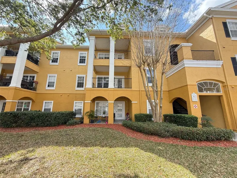 3611 Conroy Rd #825, FL